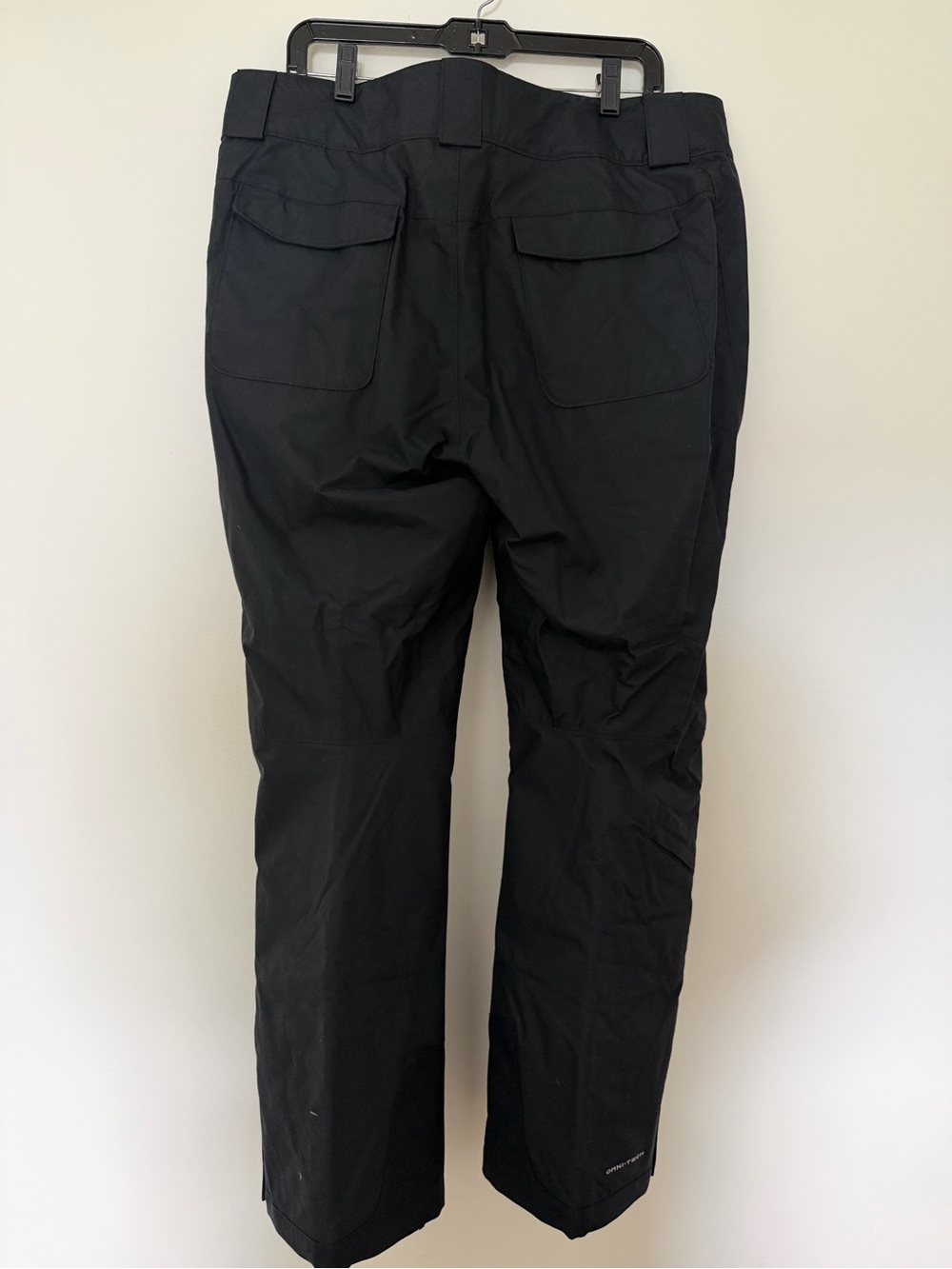 Columbia Women’s ski pants Black - size XL. NWT - Picture 4 of 4